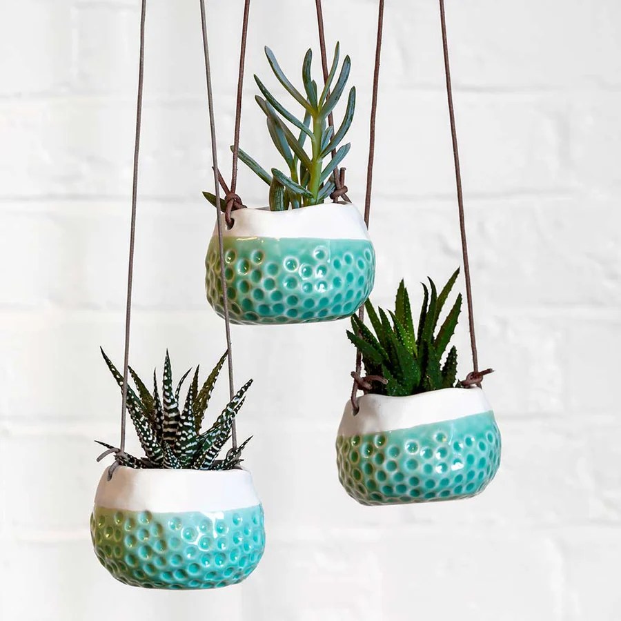 Indoor hanging plant pots